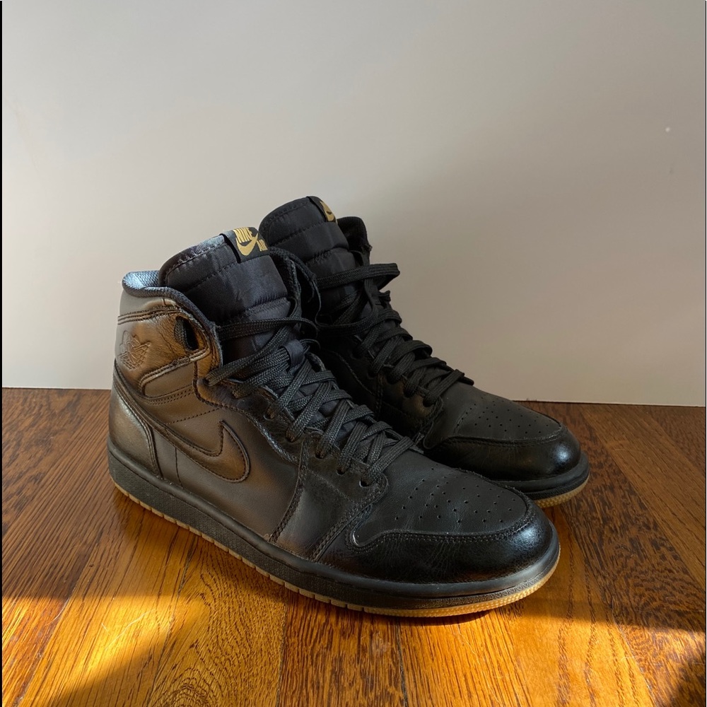 Nike Air Jordan 1